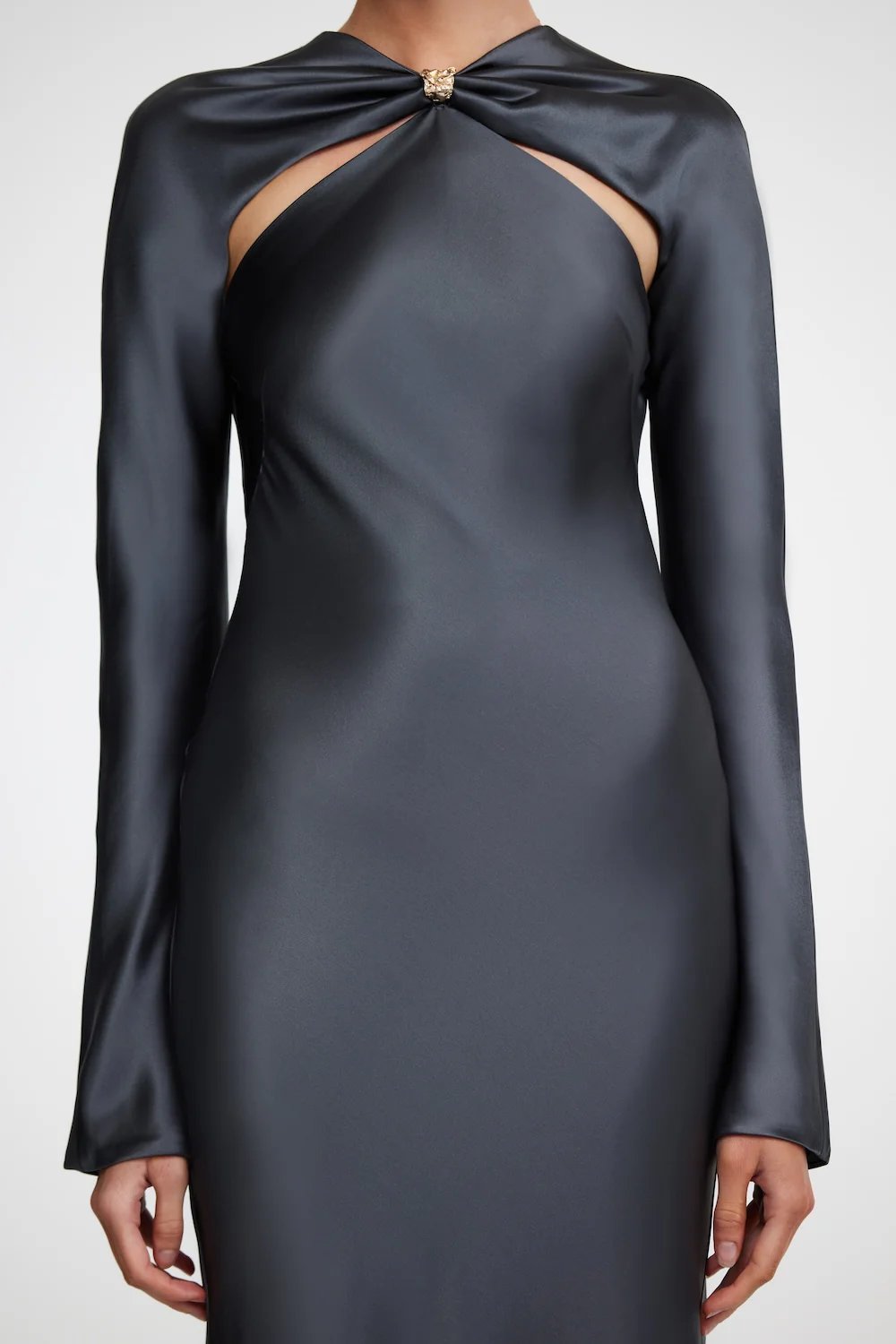 ACRE GOWN - Image 4