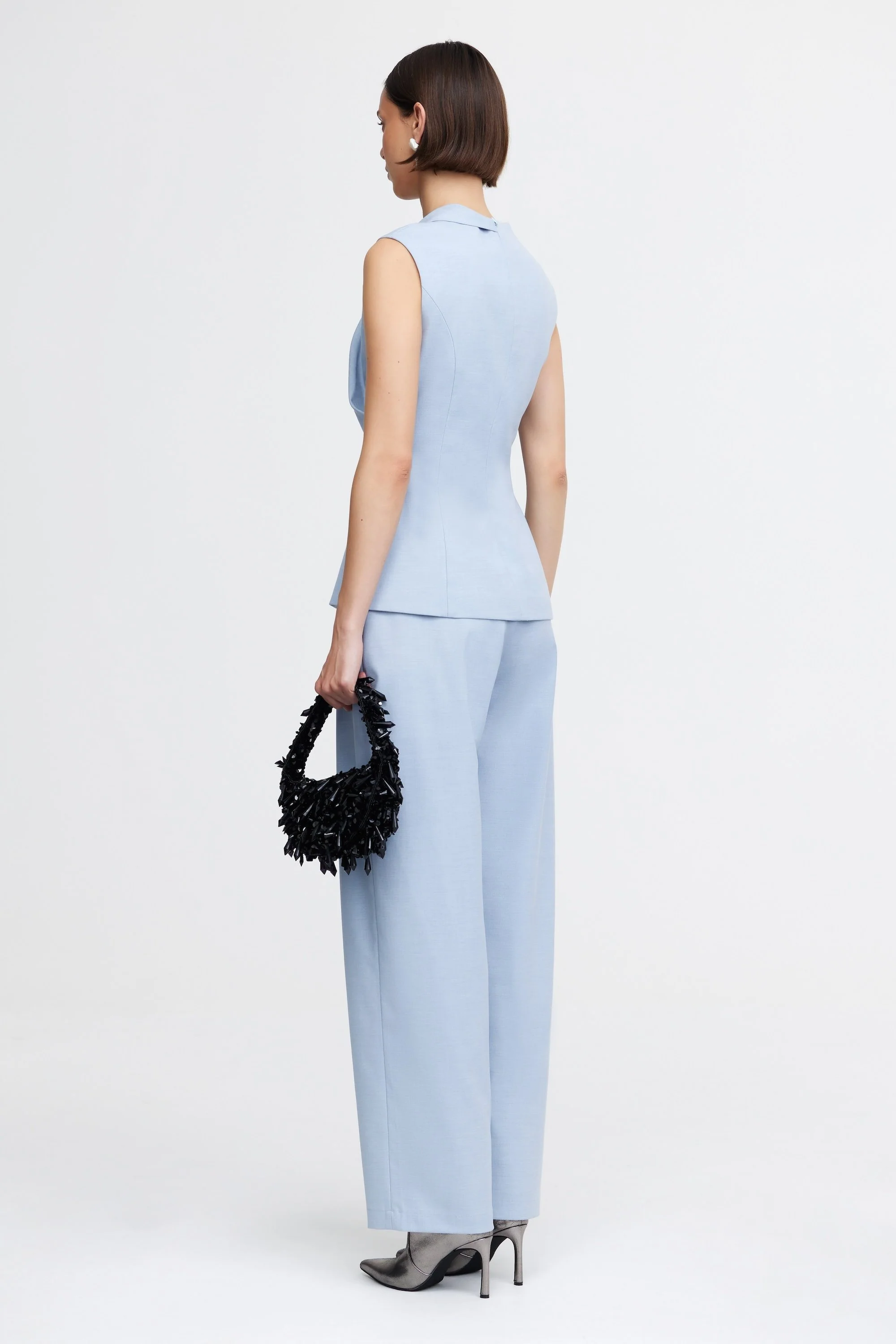 BEWICK VEST - Image 3