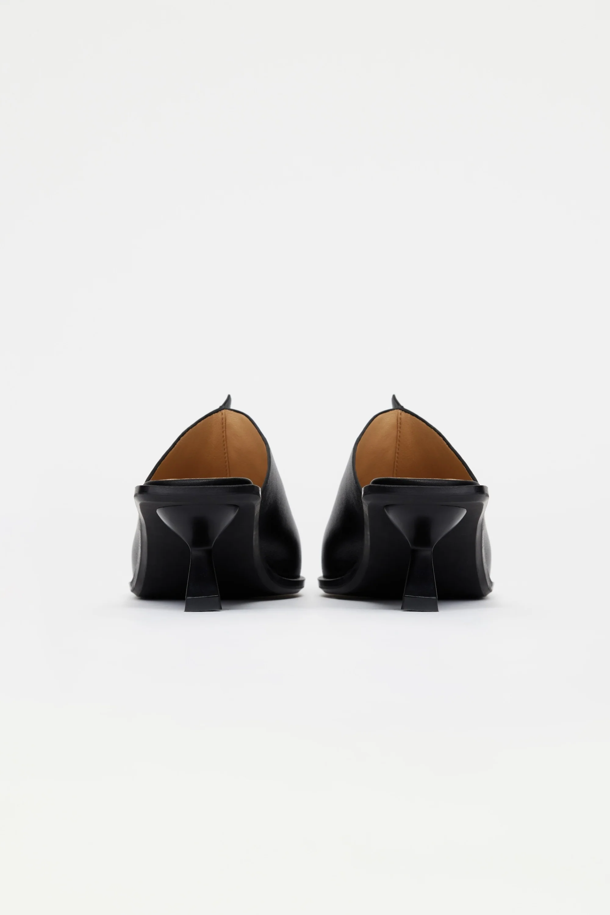 HALWILL MULE - Image 3