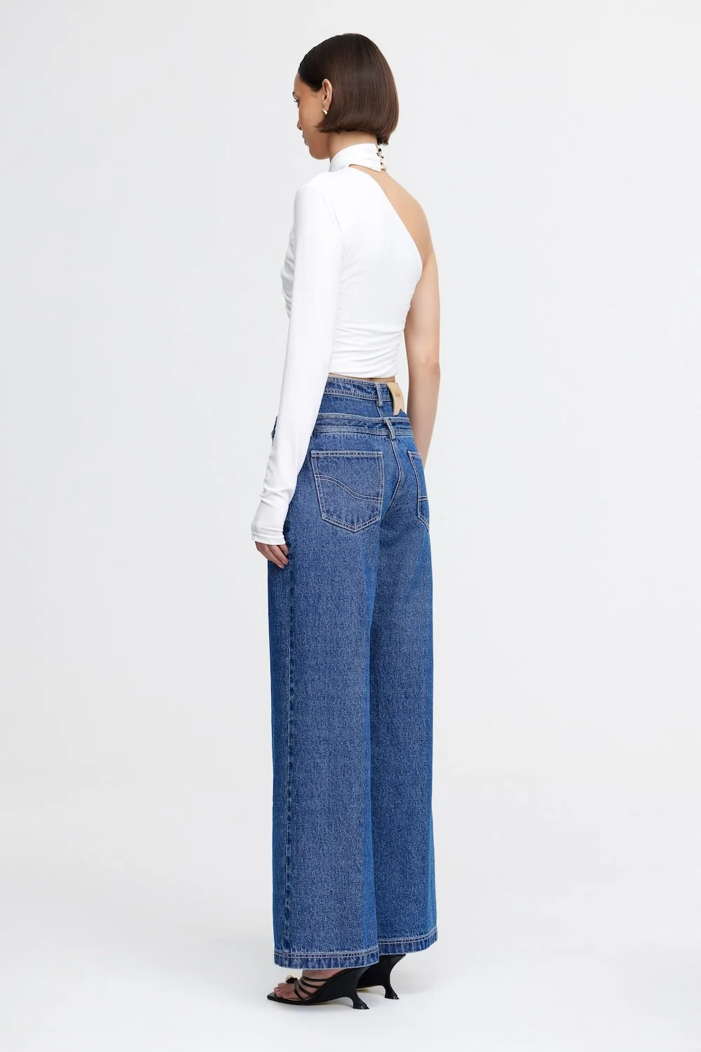 PELTON JEAN - Image 3